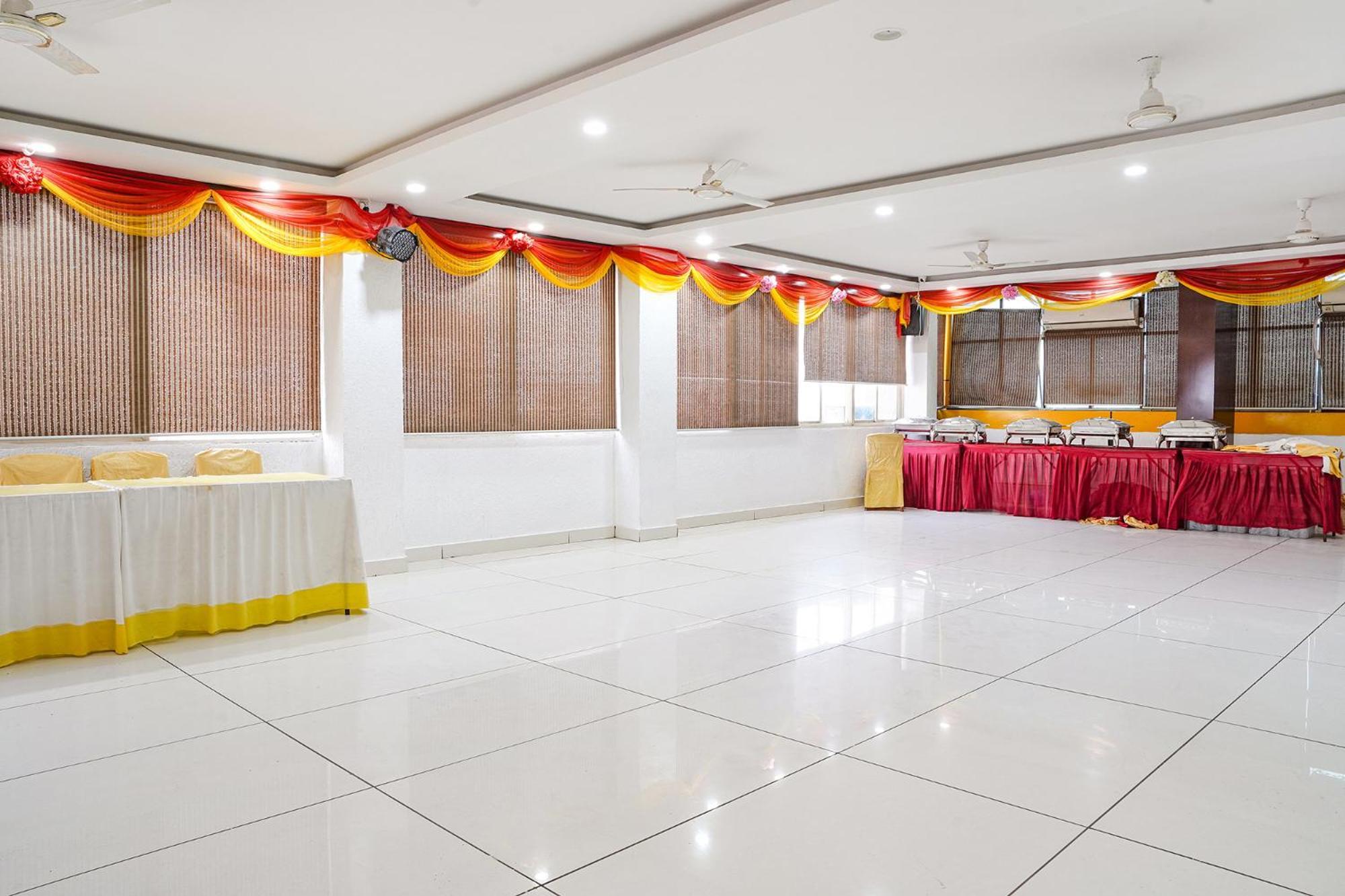 Fabhotel Jalsa Dlx Bhopal Exteriör bild